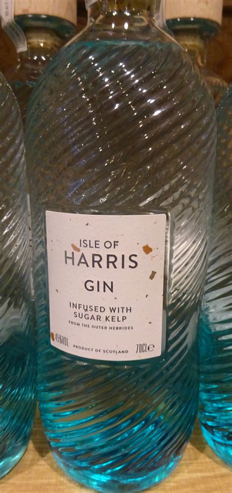 Isle Of Harris Gin | Natpacker