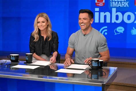 Kelly Ripa: 'I Was Never Worried' About Mark Consuelos Adjusting to 'Live'