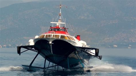 15 The Most Surprising Hydrofoil Boat Facts That Blow Up Your Mind