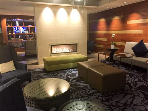 Crowne Plaza Seattle Airport Hotel Review - Powered By Mom