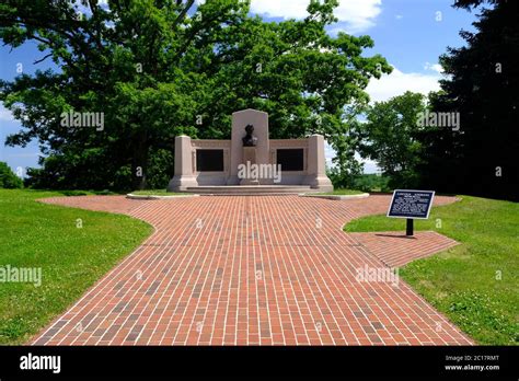 Monument to the Gettysburg Address in the Gettysburg National Military ...