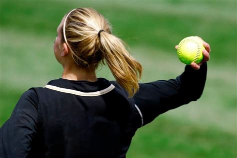 The science behind why girls really can't throw as well as boys | Metro News