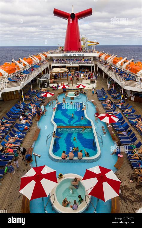 Swimming pool in cruise ship hi-res stock photography and images - Alamy