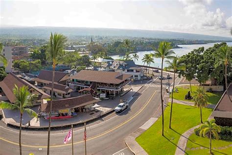 Courtyard by Marriott King Kamehameha's Kona Beach Hotel