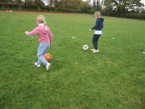 Developing Our Football Skills in Key Stage 1 | Elvington Church of England Primary School