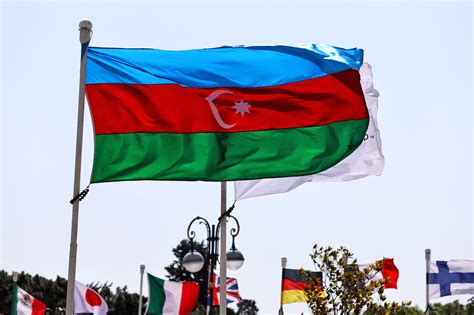 Five key questions ahead of the 2023 Azerbaijan GP - Motorsport Week