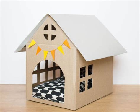 20 Creative DIY Cardboard Dog House Ideas | HomeMydesign