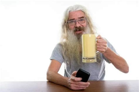 6 Best Protein Shakes For Seniors - RespectCareGivers