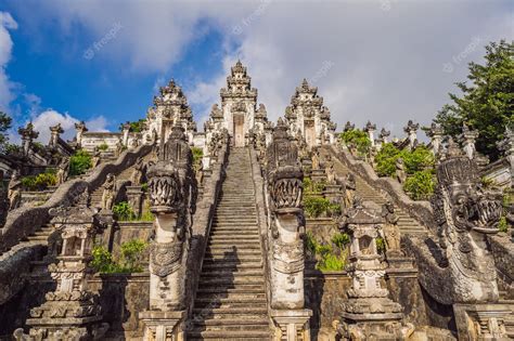 Premium Photo | Three stone ladders in beautiful pura lempuyang luhur temple summer landscape ...