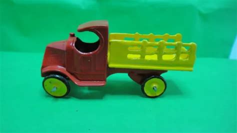 ANTIQUE VINTAGE 1920S 1926 TOOTSIETOY DIECAST MACK STAKE BODY DELIVERY TRUCK TOY £10.95 ...
