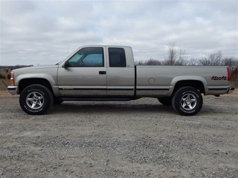 1998 Chevy 2500 - The Toy Shed Trucks