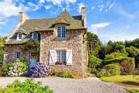 French Countryside: French Stone Houses Pictures | Art of the Home