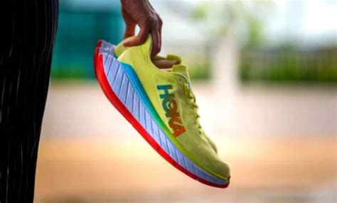 Hoka Vs Nike: (Quick Features & Models Comparison) - Shoes Matrix