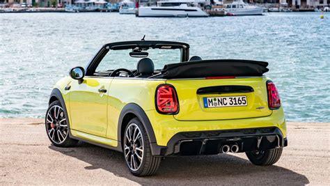 MINI confirms all-electric next-gen MINI Convertible for 2025 | Auto Express