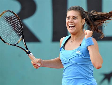 Sorana Cirstea sexy in tennis clothes - www.sexy-tennis.com