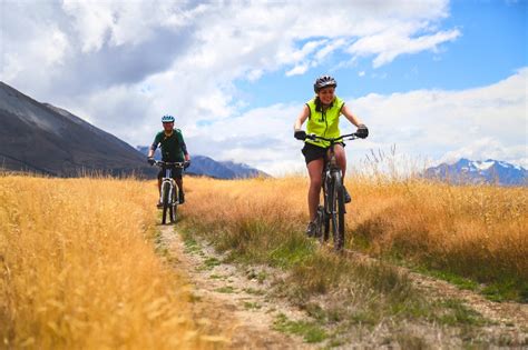 Section 4: Lake Ōhau Lodge to Ōmarama | Alps 2 Ocean Cycle Trail ...