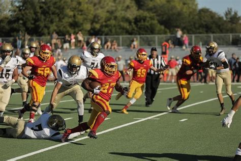 Jesuit recovers with win against Yuba City High School – JHS Plank