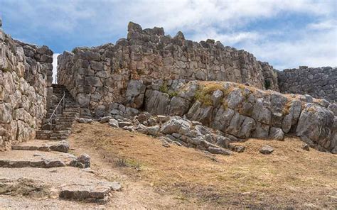 Built by Giants: An Archaeological Guide to Tiryns - Greece Is