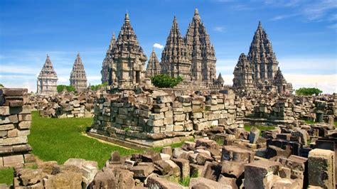 Prambanan Temple Pictures: View Photos & Images of Prambanan Temple