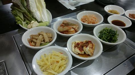 Pork in the Road: Banchan binge at Manna Korean Restaurant