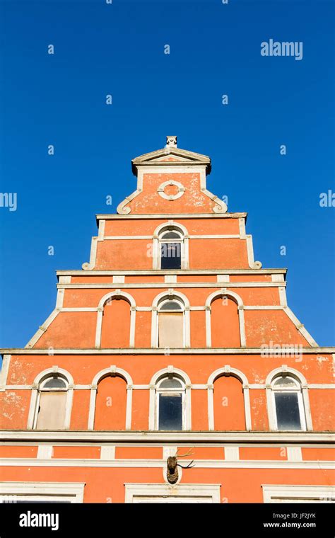 Buildingsin hi-res stock photography and images - Alamy