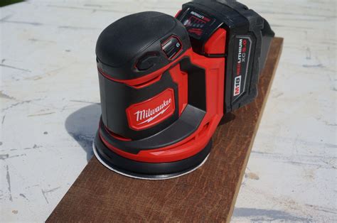 [Review] Milwaukee’s M18 Cordless Random Orbit Sander — Construction Junkie