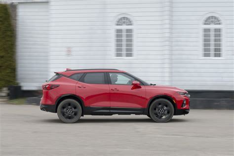 2019 Chevrolet Blazer RS Review | TractionLife