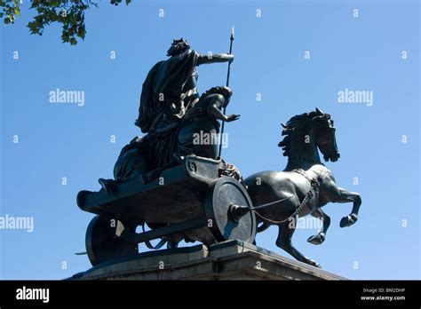 statue of boadicea nearWestminster Bridge, London Stock Photo - Alamy