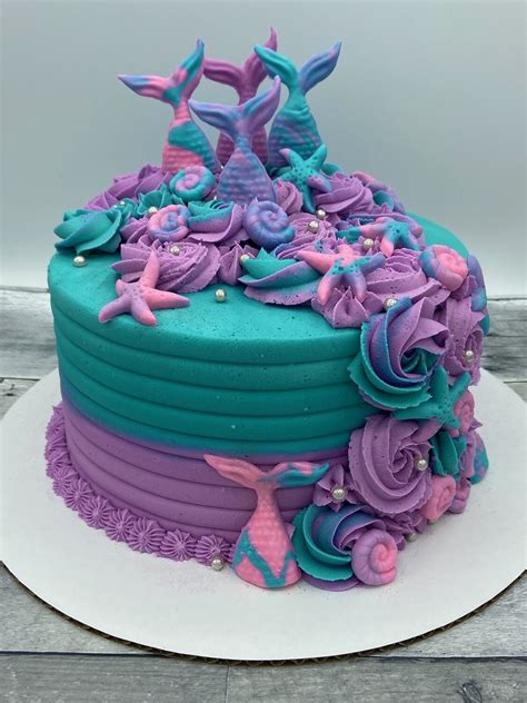 Mermaid Tail Cake