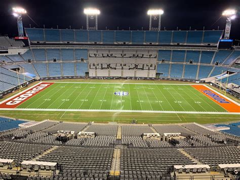 Jacksonville stadium shares photo of new-look field ahead of No. 6 ...