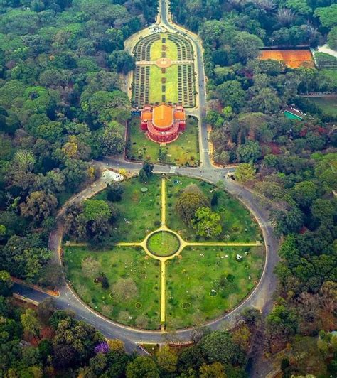 Cubbon Park, Bengaluru - Discovering the Green Gem of Bangalore: A Journey Through Cubbon Park ...