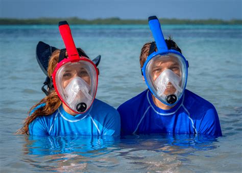 Full Face Snorkel Masks: Are They Dangerous Like Everyone Says? - Snorkel-Mart