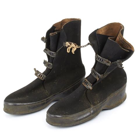 Amazon.com: Original U.S. WWII Arctic Rubber Overshoes with 4 Buckle ...