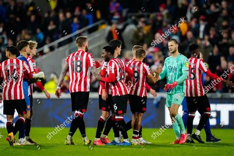 Brentford Squad Celebrate Fulltime Editorial Stock Photo - Stock Image ...