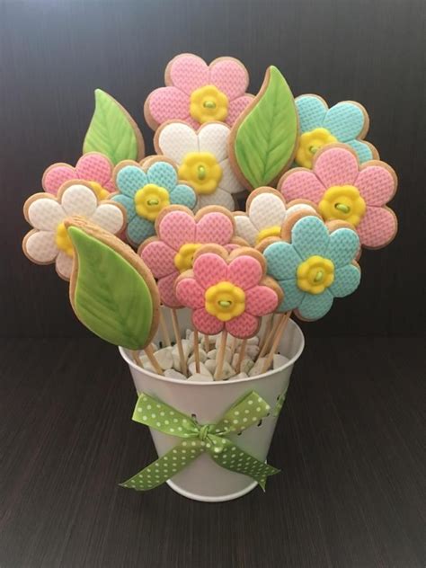 Cookie bouquet | Flower cookies bouquet, Cookie bouquet, Flower cookies