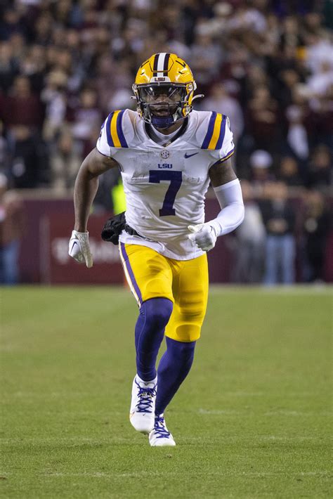 LSU WR Kayshon Boutte To Enter Draft