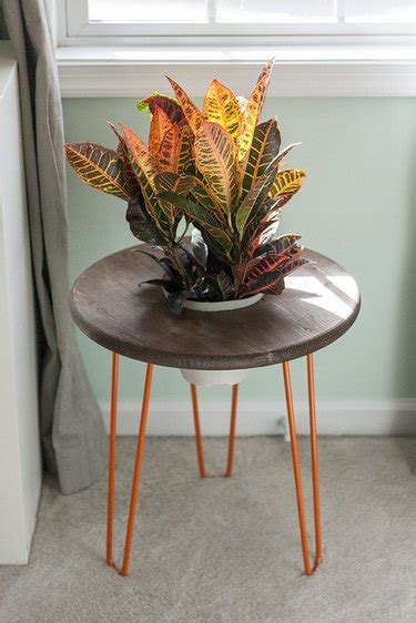 DIY Modern Planter/Side Table Tutorial | Hunker