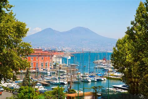 Napoli Bay Naples Bay, Vesuvius Volcano, Italy. Stock Photo - Image of ...