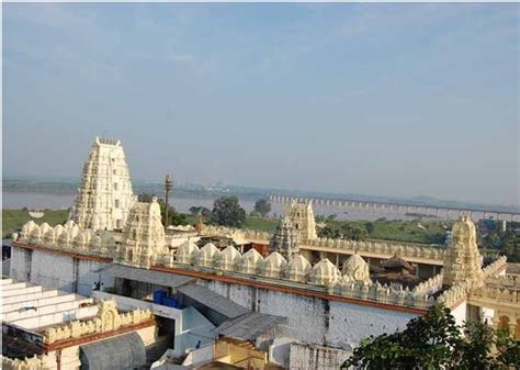 10 Most famous Vishnu Temples in India - TemplePurohit