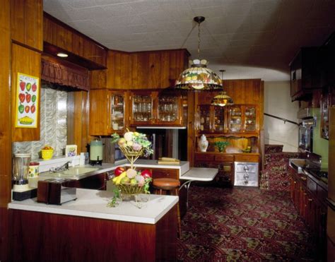 Graceland: Mid century homes open to the public | Elvis presley ...