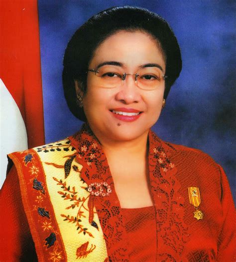 Indonesia Headliners Bio: Presiden Perempuan Pertama