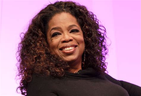 Oprah Winfrey - Biography, Height & Life Story | Super Stars Bio