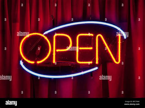 Open late night hi-res stock photography and images - Alamy