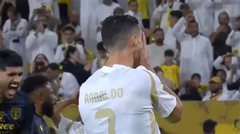 Cristiano Ronaldo destroys fan's phone as Al-Nassr penalty shocker ...