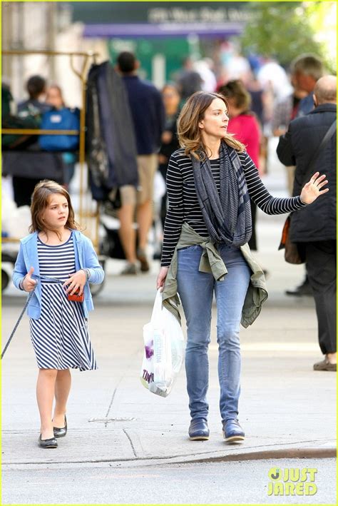 Tina Fey Steps Out with Daughter Alice After 'SNL' Episode: Photo ...