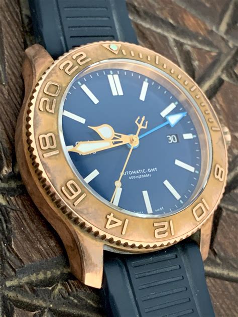 [Christopher Ward] Trident Pro 600 Bronze GMT : r/Watches