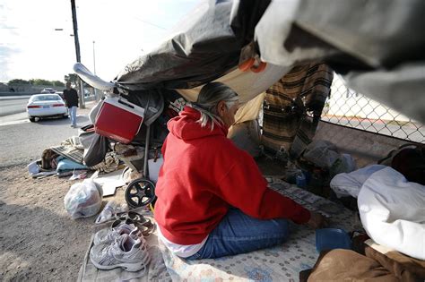 Homeless in Las Vegas: Democratic presidential candidates oppose Las Vegas' controversial law ...