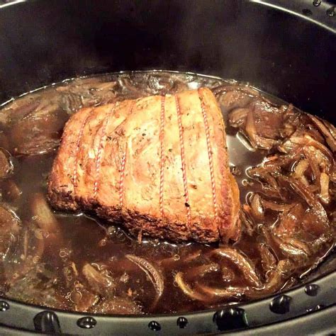 Slow Cooker Beef Brisket - BakingQueen74