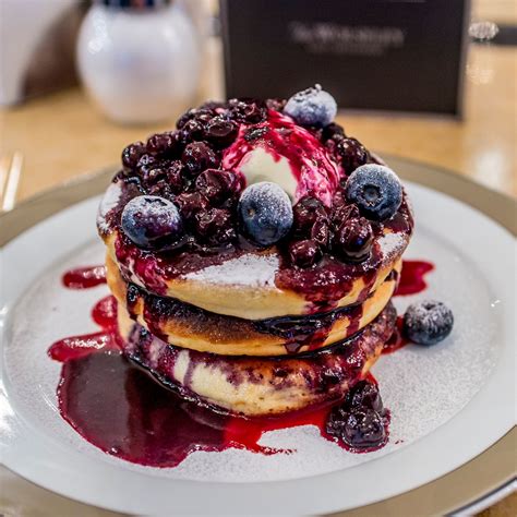 17 breakfasts in London to try before you die | Breakfast cafe, London ...