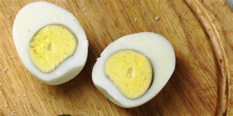 Why There's A Gross Green Ring Around The Yolk Of Your Hard Boiled Egg | HuffPost Life